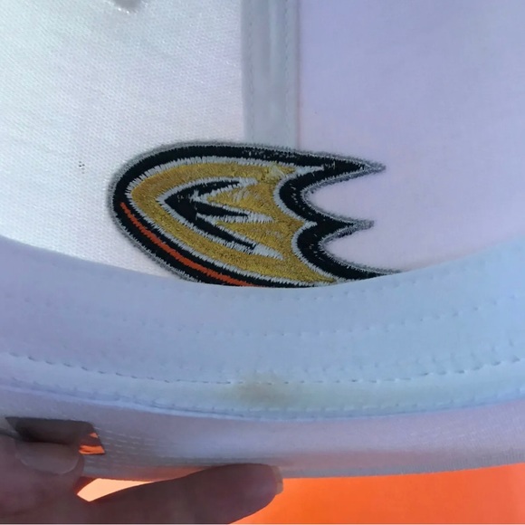 Anaheim Ducks Unisex Adult Reebok Fitmax White Fltted Hat cap - Picture 7 of 7